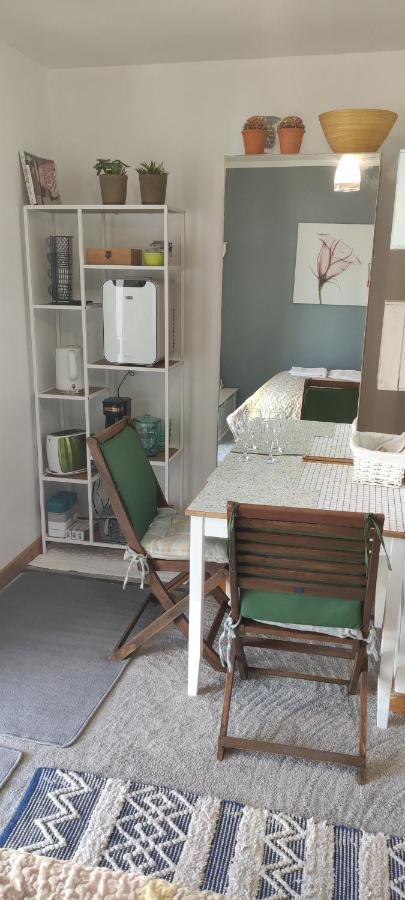 Joanna'S Studio , Key Locker By Whatsapp Own Entrance, Own Bathroom Youghal Ngoại thất bức ảnh