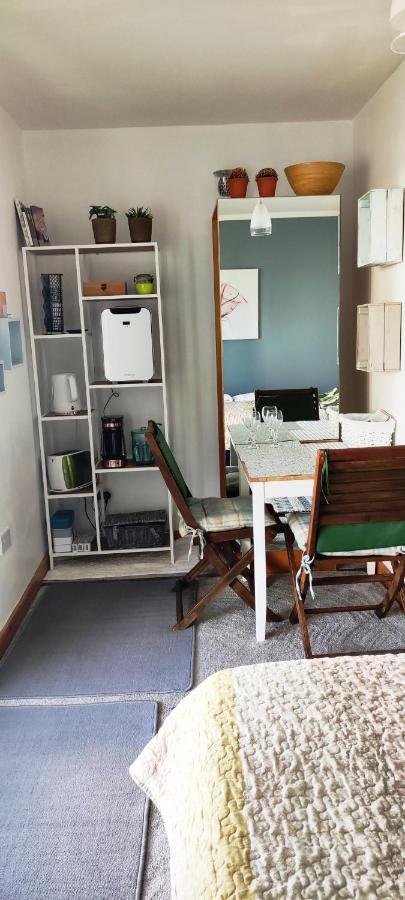 Joanna'S Studio , Key Locker By Whatsapp Own Entrance, Own Bathroom Youghal Ngoại thất bức ảnh